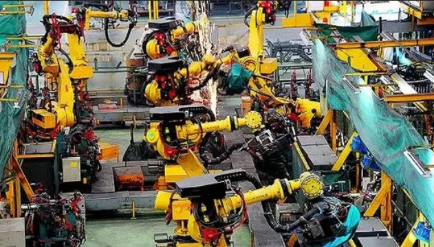 Theo dõi kinh tế: Các doanh nghiệp công nghiệp của Trung Quốc duy trì mức tăn...