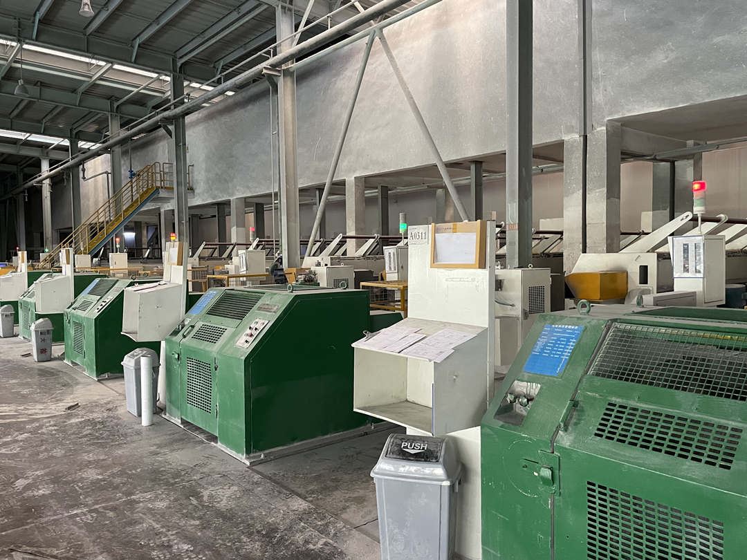 Thiết bị tiên tiến và môi trường sạch