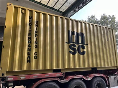 Tải container cho khách hàng Brazil