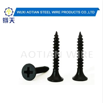 Móng tay thạch cao tự khai thác.